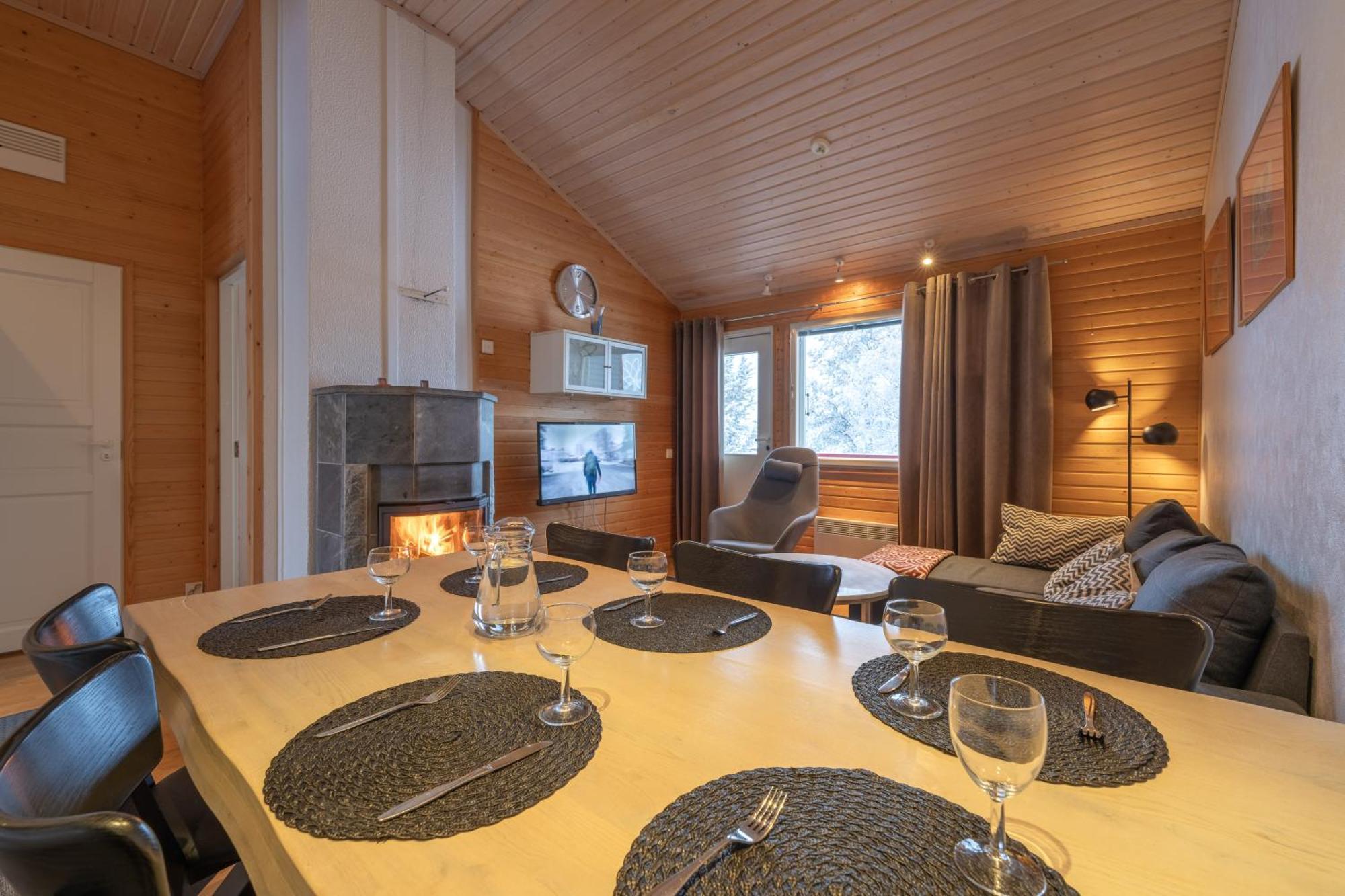 Kuukkeli Apartments Suite Saariselkä Exteriör bild